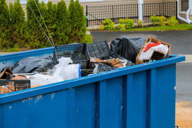 Best Attic Cleanout Services  in Iuka, MS